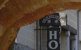Hotel Arco San Vicente